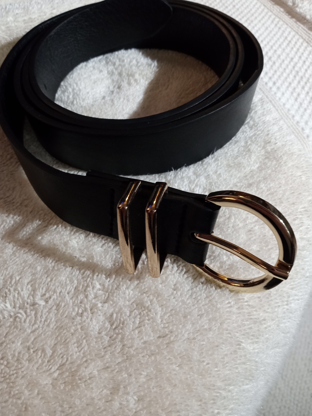 Classic Black Leather Women's Belt with Gold Buckle